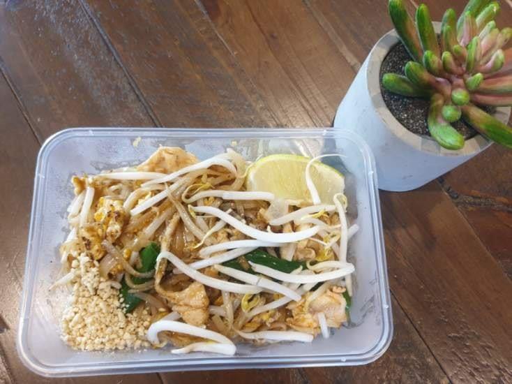 Lunch specials from $13.90!
  Contactless table order available
 Vegan Option av…